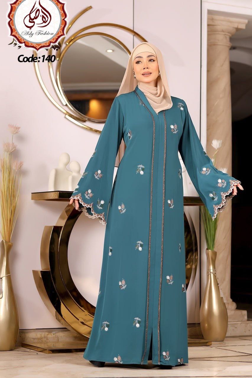 Nimba broderistil Abaya