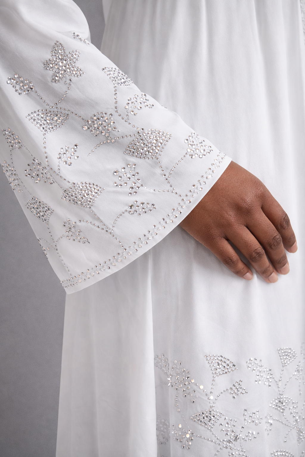 Noor hvid Abaya med sten