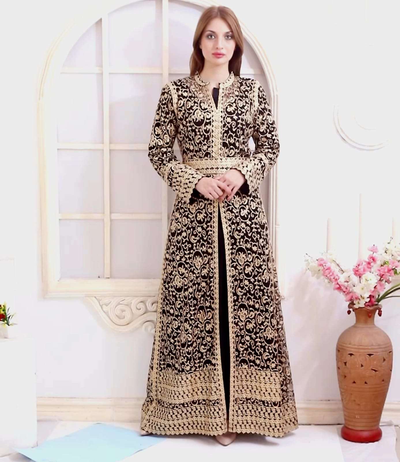 Caftan de fête traditionnel