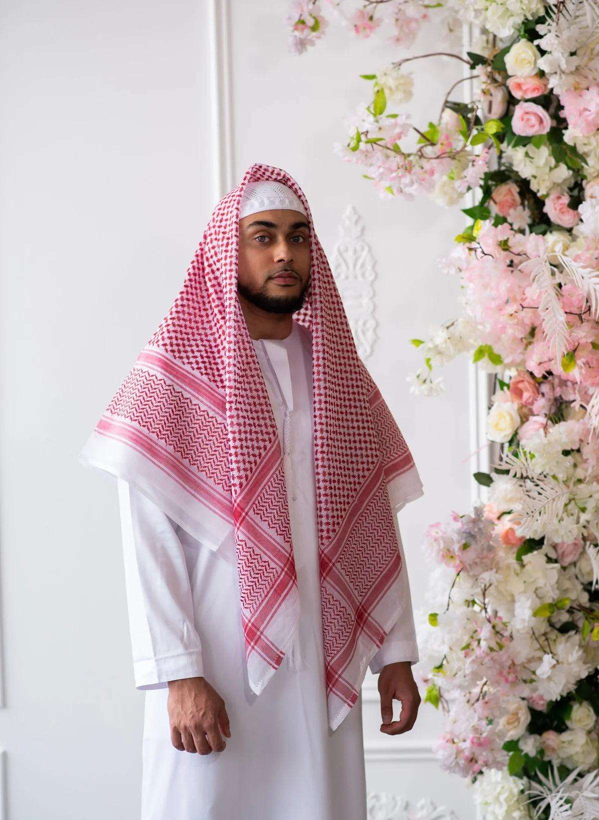 Classic Red and White Saudi style Shemagh/Keffiyyah Arab Men's