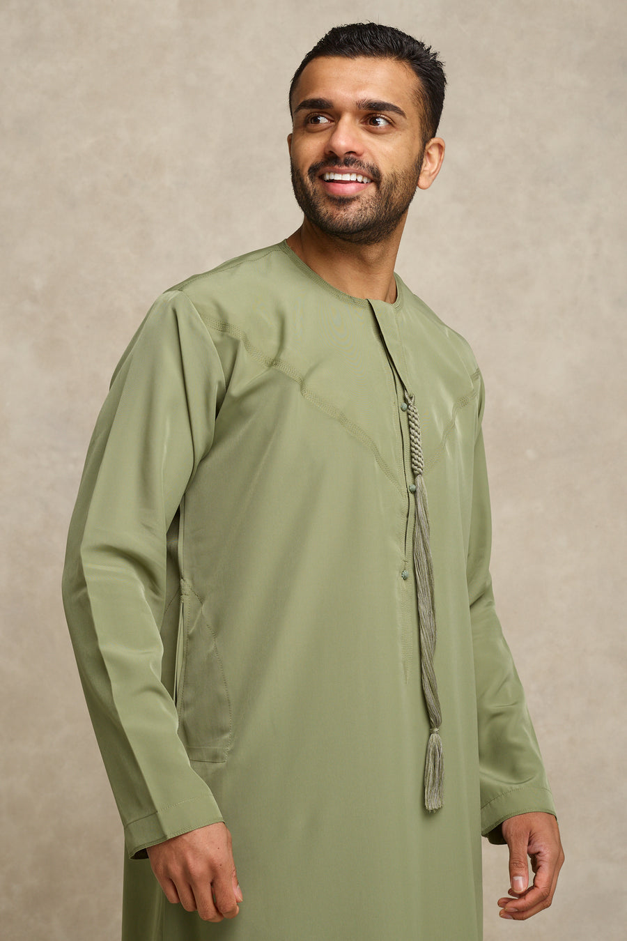 Qamis émirati de luxe vert olive