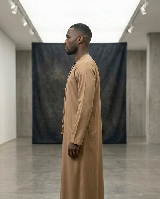 Sandy Silky Emirati Thobe